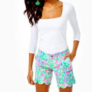 Lilly Pulitzer Scalloped Shorts Size 10 Pink Green